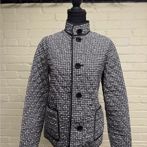 Talbots, Black and White patterned REVERSIBLE quilted Jacket, Size: S